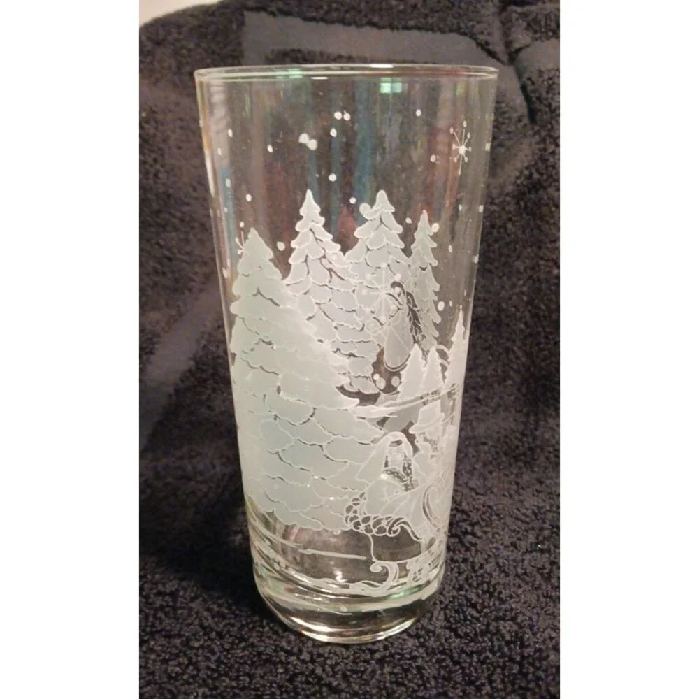 Avon Presidents Club 1995 Holiday Gift Set of 4 Christmas Glasses In Box NEW